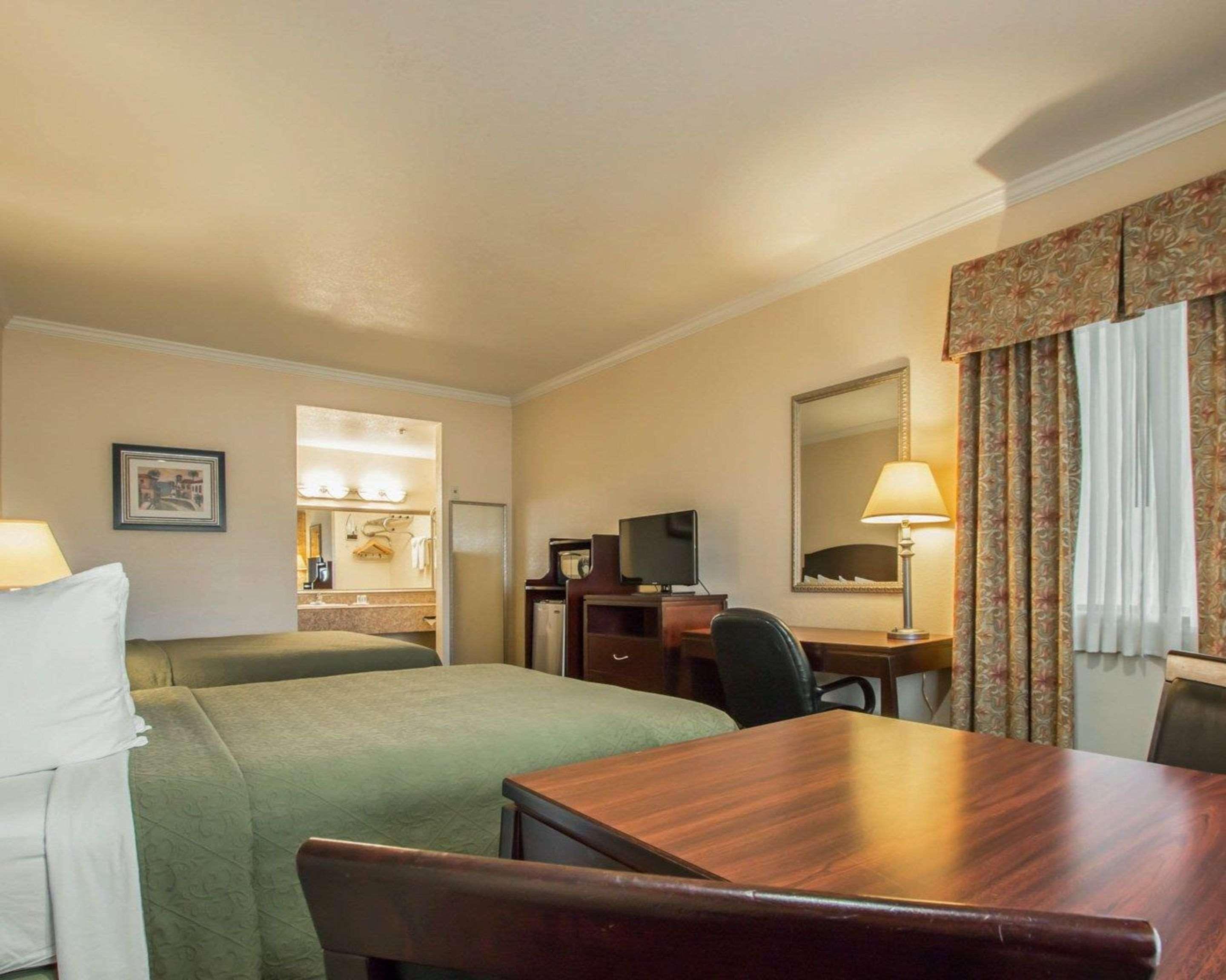Quality Inn Temecula Valley Wine Country Exterior foto