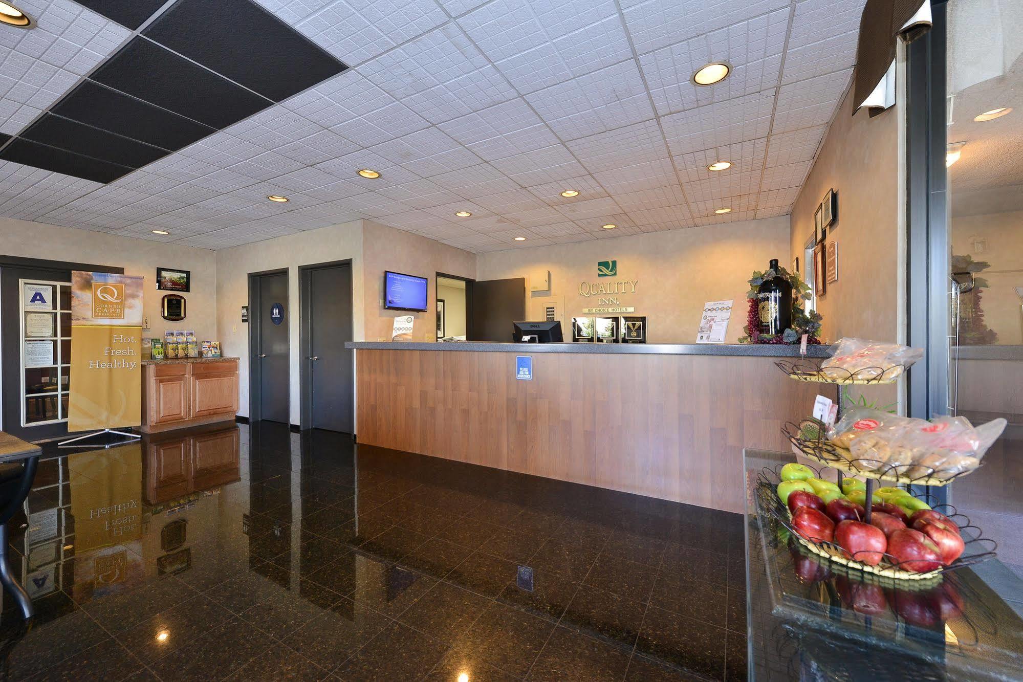 Quality Inn Temecula Valley Wine Country Exterior foto